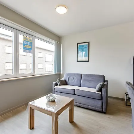 Cozy In Belgium With Parking Coxyde